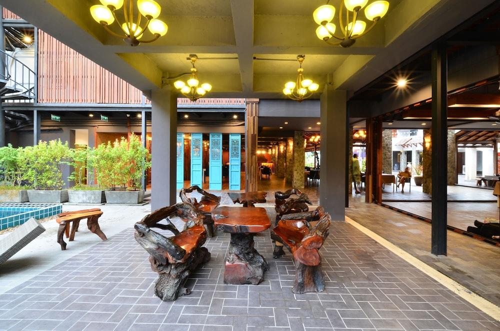 Lap Roi Karon Beachfront By Shanaya Exterior foto